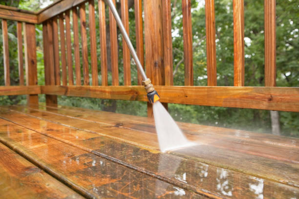 Best Deck Cleaning Services  in Grundy, VA